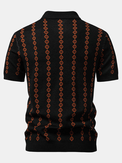 Camisa Polo de Tricô Geométrico com Decote em V e Calças Slim Fit Afuniladas