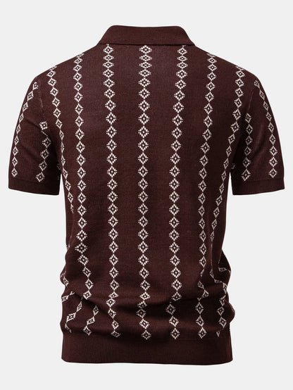 Camisa Polo de Tricô Geométrico com Decote em V e Calças Slim Fit Afuniladas