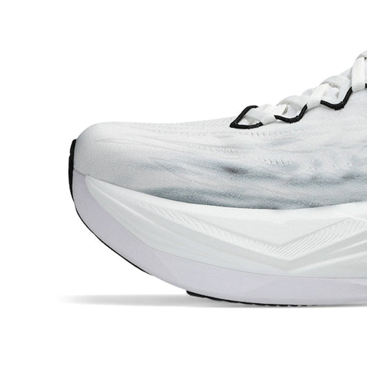 Superblast 3 White