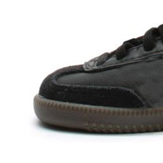 Core Black Cloud White Gum