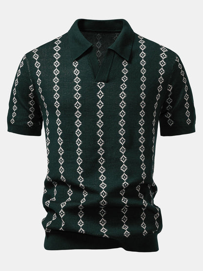 Camisa Polo de Tricô Geométrico com Decote em V e Calças Slim Fit Afuniladas