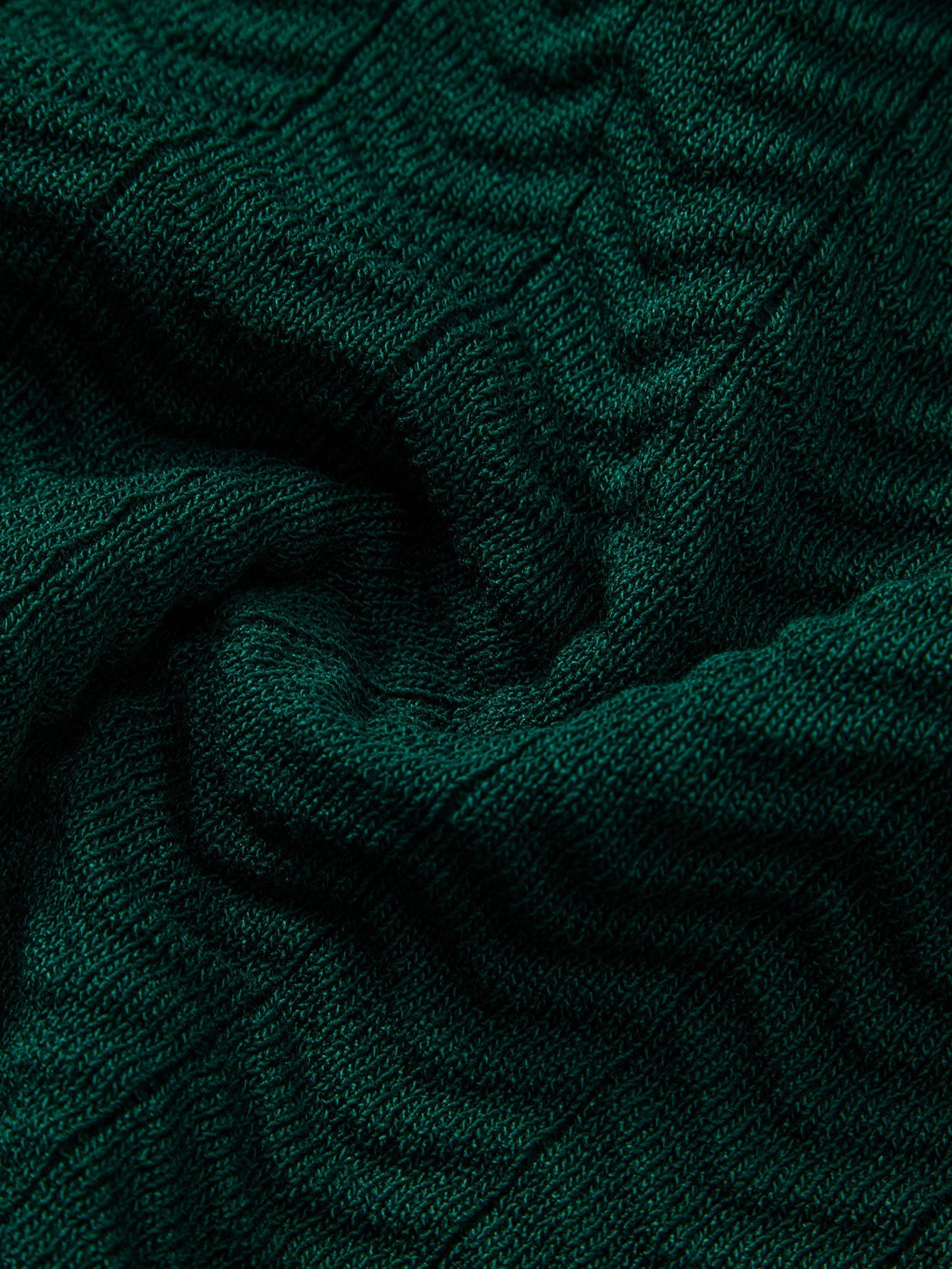 Texture Contrast Knitted V Neck Polo Shirt & Cotton Chino Shorts