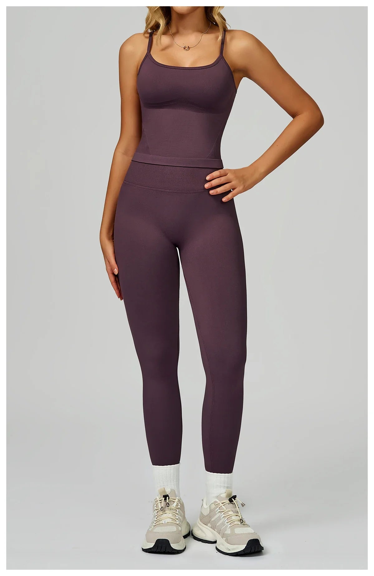 Seamless Sports Fitness Vest with Chest Pad Summer Shockproof Beauty Back Nude Feeling Suit Pilates Training Yoga Top Yoga Bras